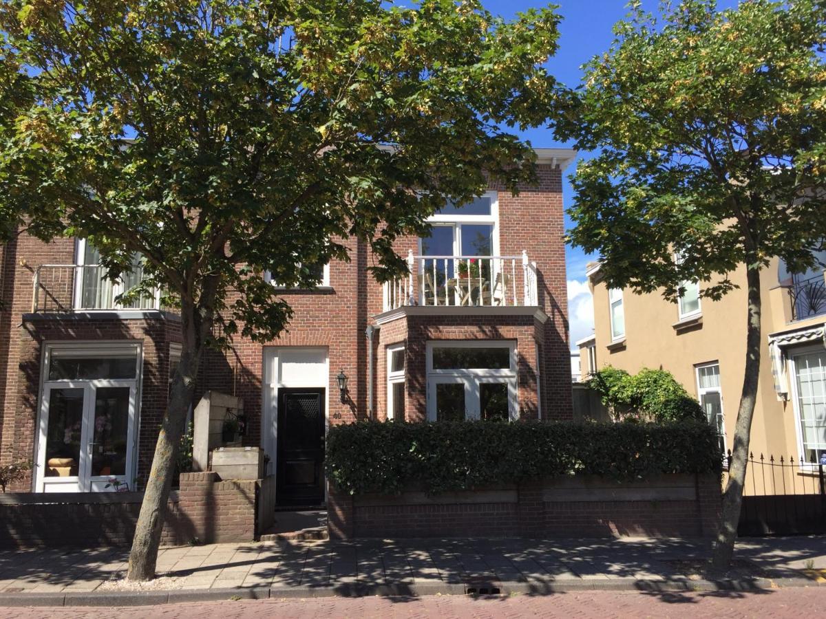 Sea Shell With Balcony Close To The Beach, City Centre And Dunes Zandvoort Bagian luar foto